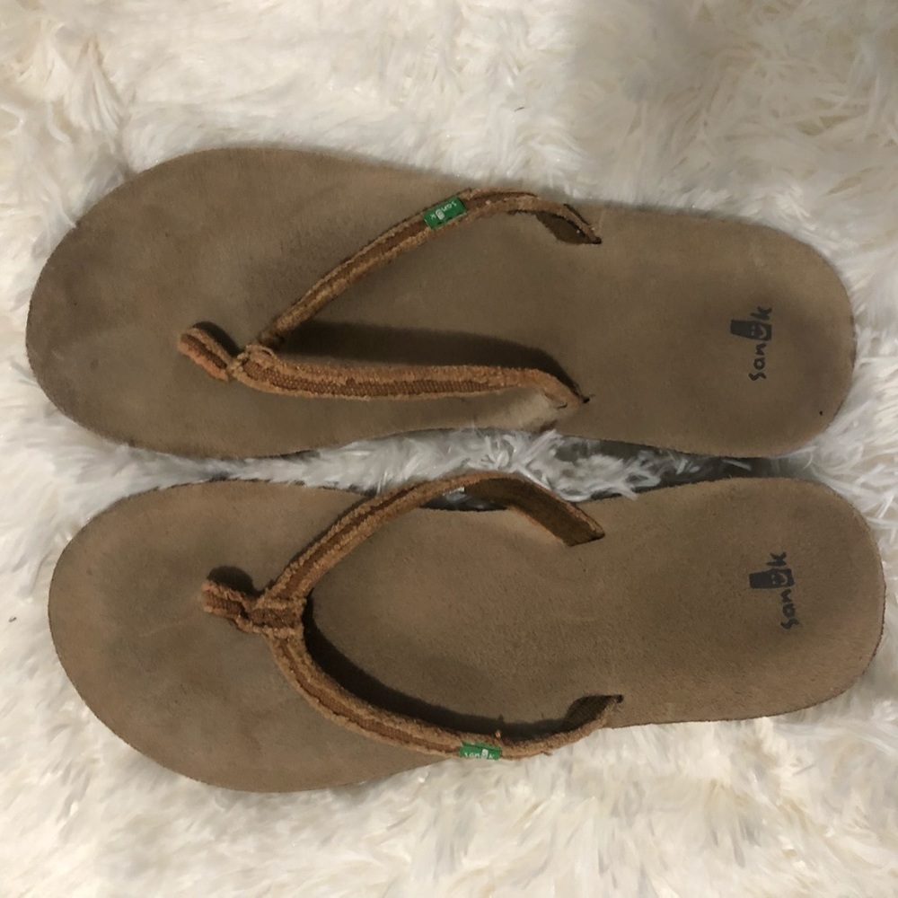 Sanuk Sandals Size 9